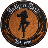 Jethro Tull - Patch Logo Est. 1968 (10 Cm) ryhmässä MERCHANDISE / Accessoarer / Kommande / Pop-Rock @ Bengans Skivbutik AB (5644583)
