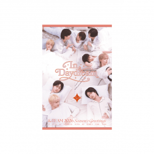 &Team - 2026 Seasons Greetings (In A Daydream) + Ws ryhmässä MERCHANDISE / Merch / Kommande / K-Pop @ Bengans Skivbutik AB (5646425)