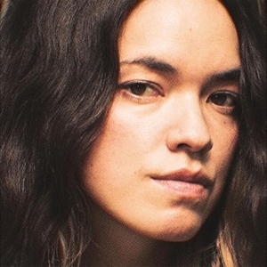 Gill Momoko - Momoko ryhmässä VINYYLI / Kommande / Pop-Rock @ Bengans Skivbutik AB (5646663)