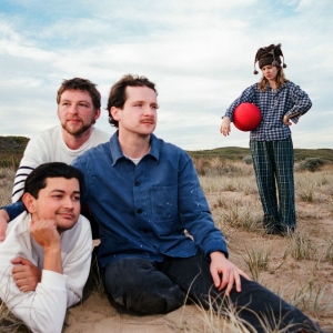 The Belair Lip Bombs - Again (Ltd Indie Exclusive Sky Blue ryhmässä VINYYLI / Kommande / Pop-Rock @ Bengans Skivbutik AB (5646865)