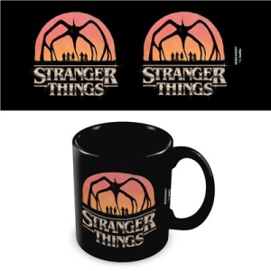 Stranger Things - Logo Black Pod Mug ryhmässä MERCHANDISE / Merch / Kommande / TV-serie @ Bengans Skivbutik AB (5648451)