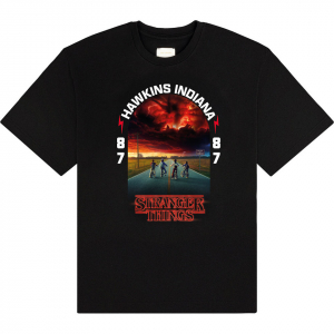 Stranger Things - Hawkins 008 Uni Bl T-Shirt ryhmässä MERCHANDISE / T-paita / Kommande / Film-Musikal @ Bengans Skivbutik AB (5649162r)