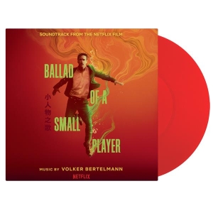 Volker Bertelmann - Ballad Of A Small Player ryhmässä VINYYLI / Kommande / Film-Musikal @ Bengans Skivbutik AB (5650418)