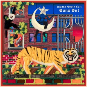 Iguana Death Cult - Guns Out (Limited Edition Blue Viny ryhmässä VINYYLI / Kommande / Pop-Rock @ Bengans Skivbutik AB (5658260)