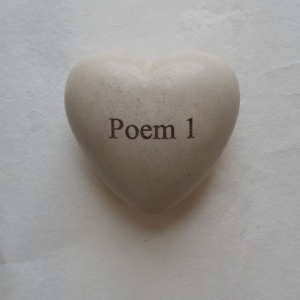 Roxanne Ana - Poem 1 ryhmässä VINYYLI / Kommande / Pop-Rock @ Bengans Skivbutik AB (5660048)