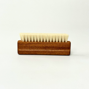 Vinyltillbehör - Goat Hair Cleaning Brush ryhmässä Vinyylitarvikkeet @ Bengans Skivbutik AB (5664568)