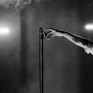 Thåström - Flytta Isbergen, Vattna Svärmorstungan, Ta Med Soporna Ut (2LP incl Signed Card) ryhmässä VINYYLI / Kommande / Pop-Rock @ Bengans Skivbutik AB (5664572)