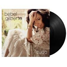 Bebel Gilberto - Tudo ryhmässä ME SUOSITTELEMME / Perjantain julkaisut / 2026-05-08 @ Bengans Skivbutik AB (5666425)