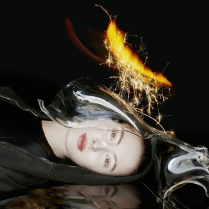 Hyd - Hold Onto Me Infinity ryhmässä VINYYLI / Kommande / Pop-Rock @ Bengans Skivbutik AB (5668925)