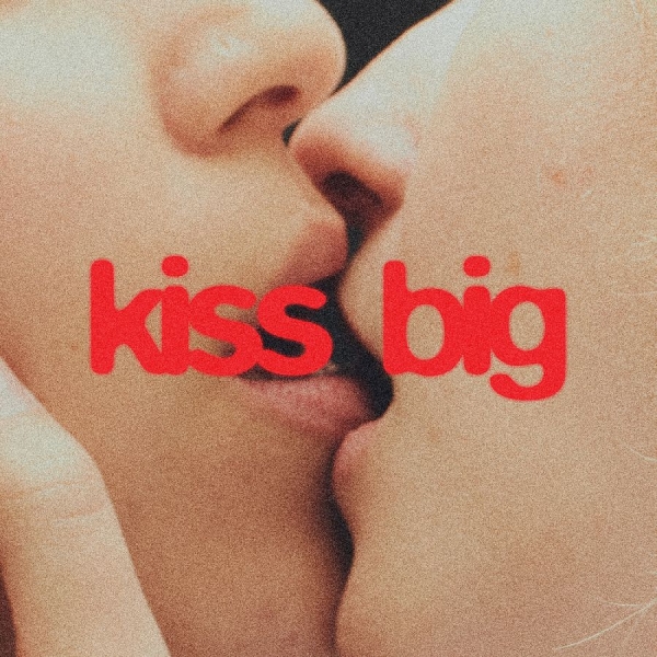 Reddy Ailbhe - Kiss Big ryhmässä CD / Pop-Rock @ Bengans Skivbutik AB (5674853)