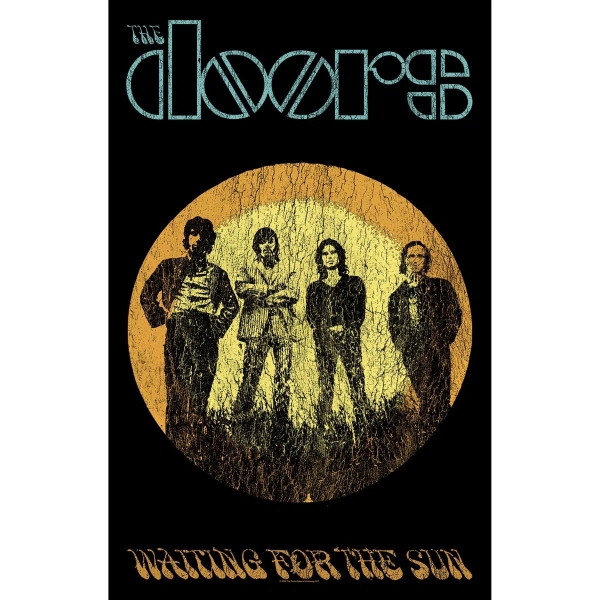 The Doors - Textile Poster: Waiting For The Sun ryhmässä MERCHANDISE / Merch / Kommande / Pop-Rock @ Bengans Skivbutik AB (5676547)