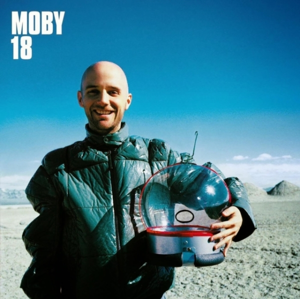 Moby - 18 (2Lp) ryhmässä ME SUOSITTELEMME / Way Out West 2026 @ Bengans Skivbutik AB (5676795)