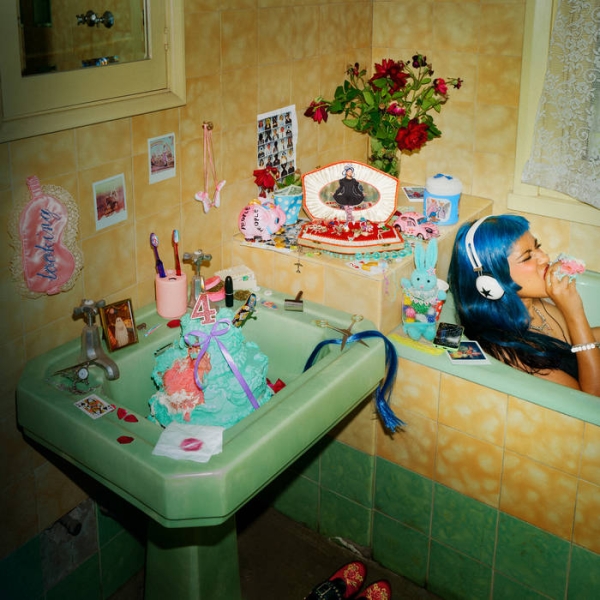 Ecca Vandal - Looking For People To Unfollow ryhmässä CD / Kommande / Pop-Rock @ Bengans Skivbutik AB (5676835)