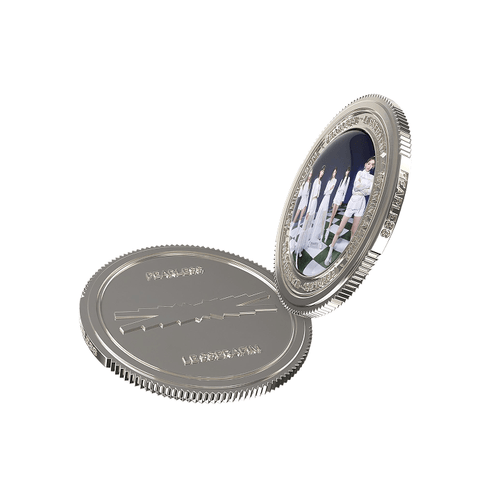 Le Sserafim - Fearless (Sound Coin Ver.) ryhmässä MERCHANDISE / Merch+Code / Kommande / K-Pop @ Bengans Skivbutik AB (5678132)