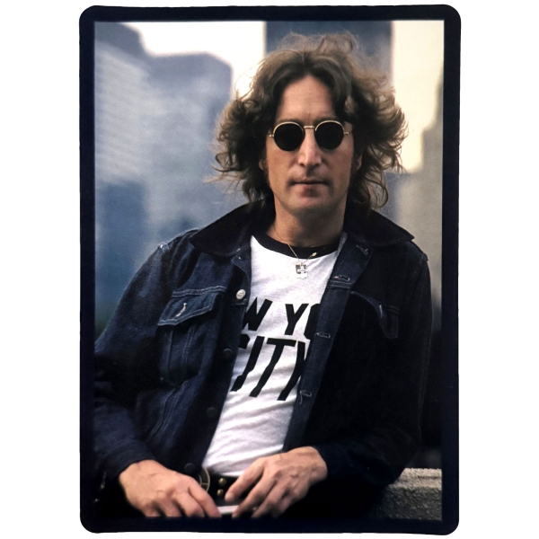 John Lennon - Nyc Tee Sticker ryhmässä MERCHANDISE / Merch / Kommande / Pop-Rock @ Bengans Skivbutik AB (5680963)