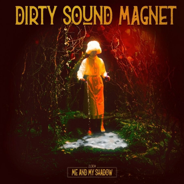 Dirty Sound Magnet - Me And My Shadow (Cloudy Red Vinyl ryhmässä ME SUOSITTELEMME / Perjantain julkaisut / 2026-08-28 @ Bengans Skivbutik AB (5682162)