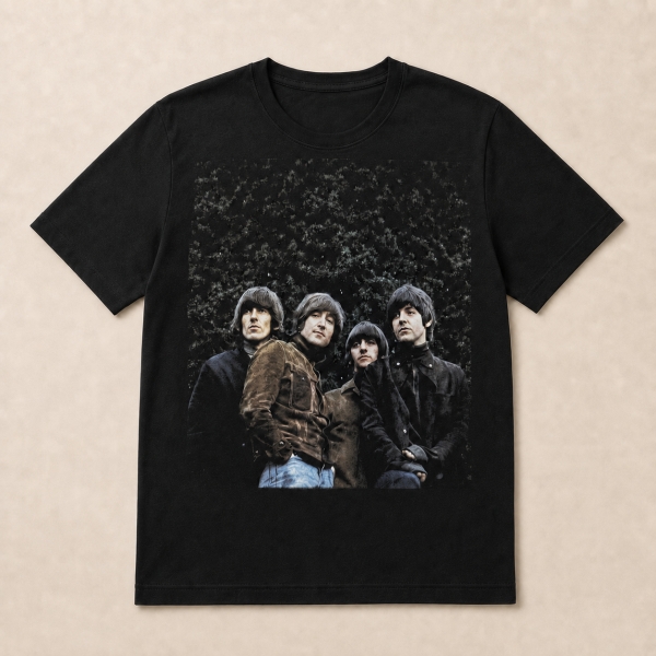 The Beatles - Rubber Soul Photo Uni Bl T-Shirt ryhmässä MERCHANDISE / T-paita / Nyheter / Pop-Rock @ Bengans Skivbutik AB (5683365r)