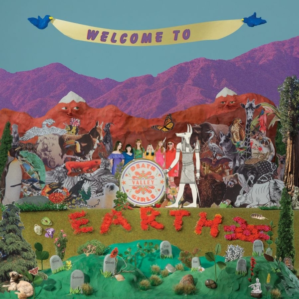 Death Valley Girls - Welcome To Earth (Coke Bottle Green ryhmässä VINYYLI / Kommande / Pop-Rock @ Bengans Skivbutik AB (5686814)