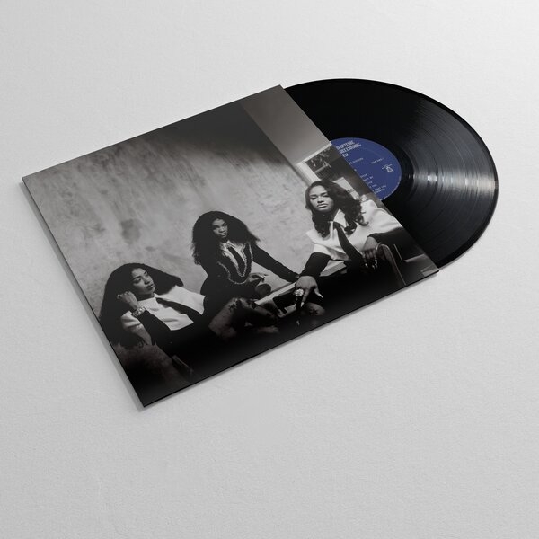 The Womack Sisters - The Womack Sisters (Black Vinyl) ryhmässä VINYYLI / Importnyheter / RnB-Soul @ Bengans Skivbutik AB (5686885)
