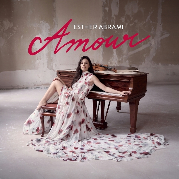 Esther Abrami & The City Of Prague Philharmonic Orchestra & Irene Delgado-Jiménez - Amour ryhmässä VINYYLI / Kommande / Klassiskt @ Bengans Skivbutik AB (5687215)