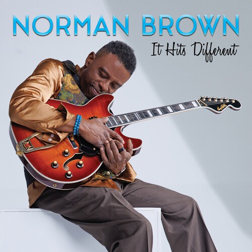 Brown Norman - It Hits Different ryhmässä CD / Pop-Rock @ Bengans Skivbutik AB (5689734)