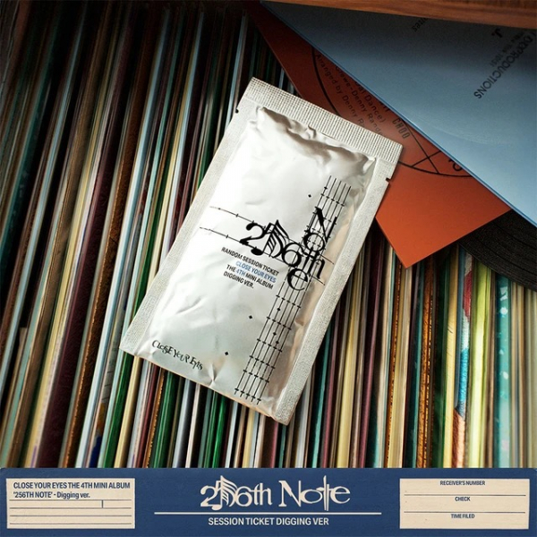 Close Your Eyes - 256th Note (Digging Ver.) ryhmässä MERCHANDISE / Merch+Code / Kommande / K-Pop @ Bengans Skivbutik AB (5690491)