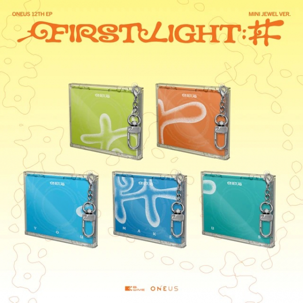 Oneus - First Light (Mini Jewel Ver.) (Random Ver.) ryhmässä CD / Kommande / K-Pop @ Bengans Skivbutik AB (5690630)