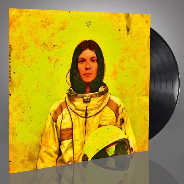 Theodor Bastard - V (Black Vinyl Lp) ryhmässä VINYYLI / Kommande / Hårdrock @ Bengans Skivbutik AB (5692384)