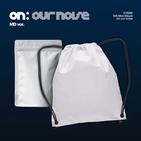 Evnne - On Our Noise (MD Ver.) ryhmässä MERCHANDISE / Merch+Code / Kommande / K-Pop @ Bengans Skivbutik AB (5693658)