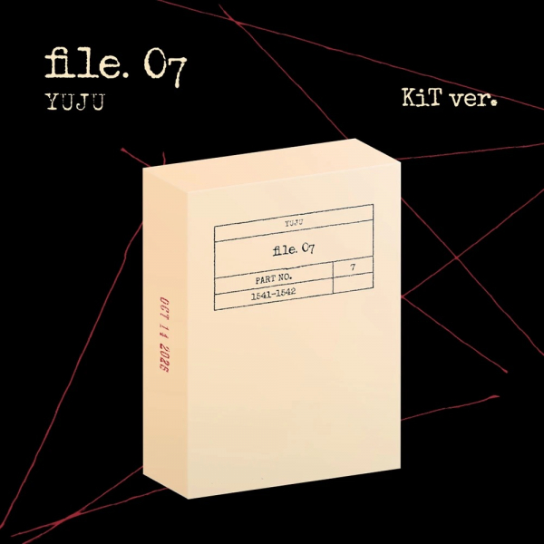Yuju - File. 07 (KIT Ver.) ryhmässä MERCHANDISE / Merch+Code / Kommande / K-Pop @ Bengans Skivbutik AB (5693688)