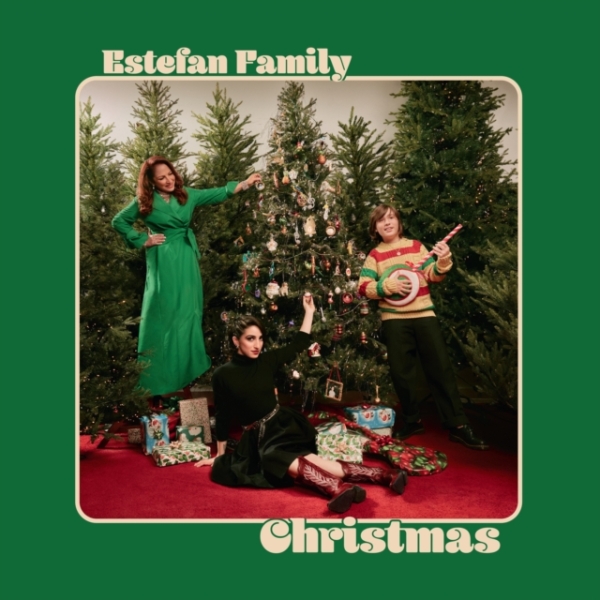 Gloria Estefan Emily Estefan & Sasha Estefan-Coppola - Estefan Family Christmas (2Lp/180G/Ruby Red Vinyl) ryhmässä VINYYLI / Myydyimmät @ Bengans Skivbutik AB (5695153)