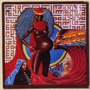 Davis Miles - Live - Evil ryhmässä Minishops / Miles Davis @ Bengans Skivbutik AB (617483)