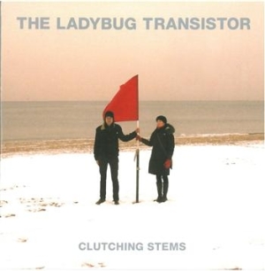 Ladybug Transistor - Clutching Stems ryhmässä CD @ Bengans Skivbutik AB (663018)