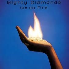 Mighty Diamonds - Ice On Fire ryhmässä VINYYLI @ Bengans Skivbutik AB (1087444)