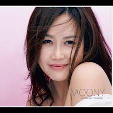 Moony - Crossover Musician
