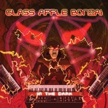 Glass Apple Bonzai - In The Dark ryhmässä CD @ Bengans Skivbutik AB (2104670)