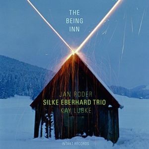 Silke Eberhard Trio - The Being Inn