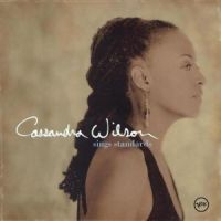 Cassandra Wilson - Sings Standards ryhmässä CD @ Bengans Skivbutik AB (519511)