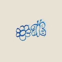 Béesau - Une Fleur Et Des Papillons