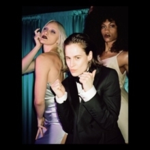 Christine And The Queens - Split Seams/Vikt Hörn  Redcar Les Adorables Étoiles