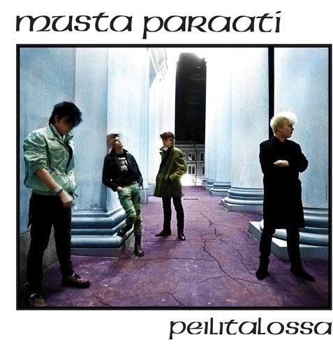 Musta Paraati - Peilitalossa