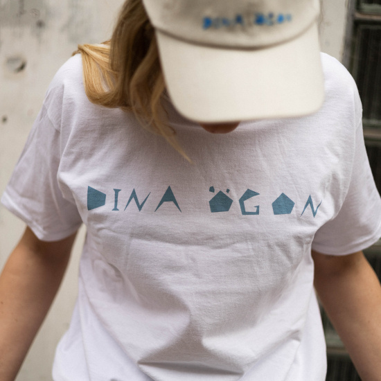 Dina Ögon - T-Shirt White - Blue Logo M
