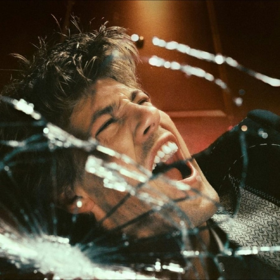 Ruel - Kicking My Feet (& Screaming)